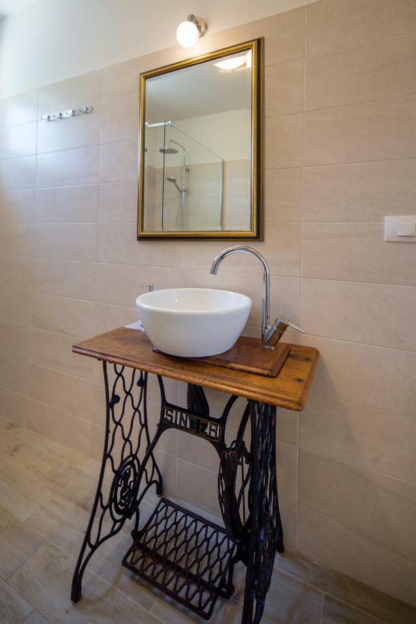 Apartamento House Jozefina With Pool Rovinj Exterior foto